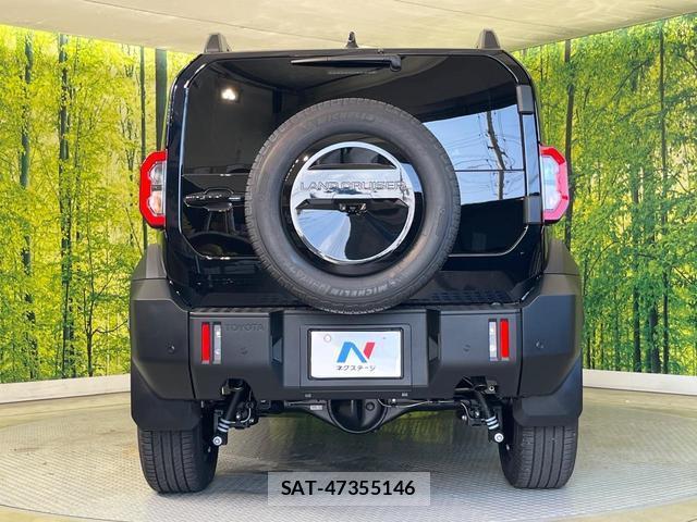 Toyota Land Cruiser FJ 2026-07 8727859-14