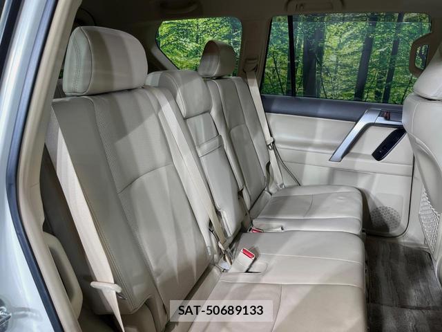 Toyota LAND CRUISER PRADO 2022-12 8726810-7