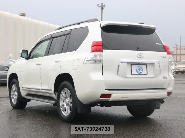 Toyota LAND CRUISER PRADO 2013-05 8728442-14