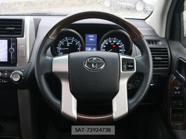 Toyota LAND CRUISER PRADO 2013-05 8728442-17