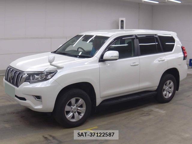 2020 Toyota LandCruiser Prado — Photo 5