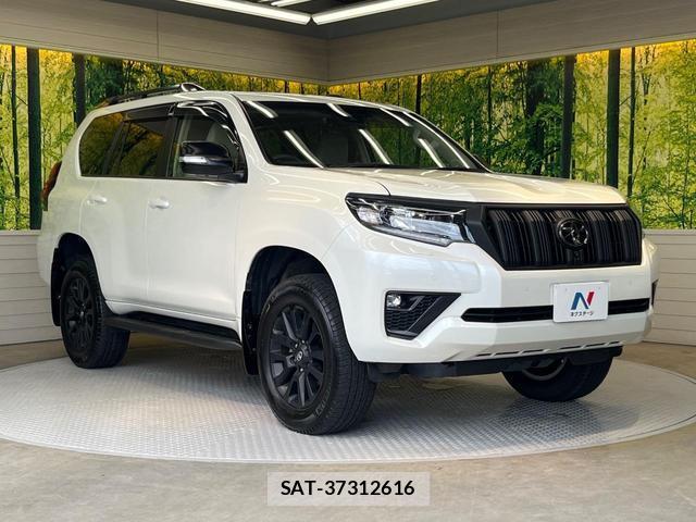 Toyota LAND CRUISER PRADO 2023-01 8730842-16