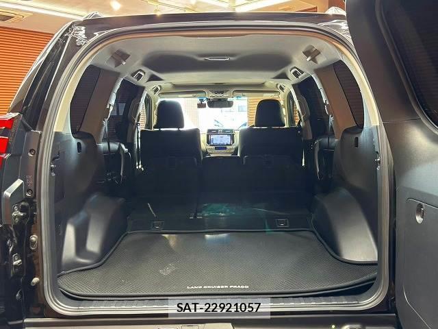 Toyota LAND CRUISER PRADO 2022-03 8730871-12