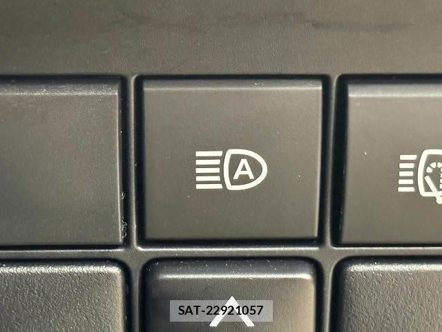 Toyota LAND CRUISER PRADO 2022-03 8730871-8