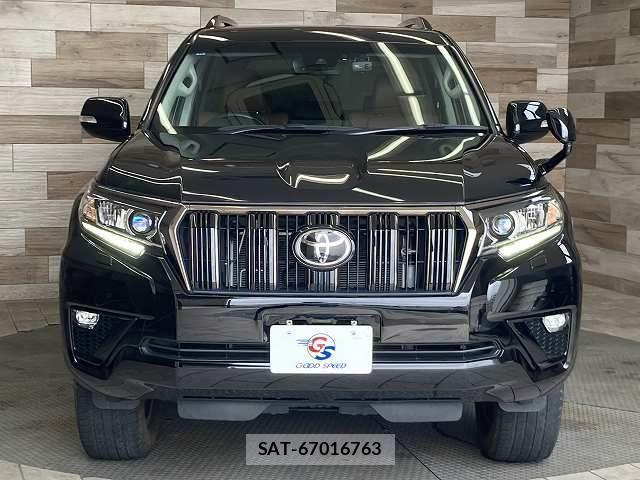 2021 Toyota LandCruiser Prado — Photo 2