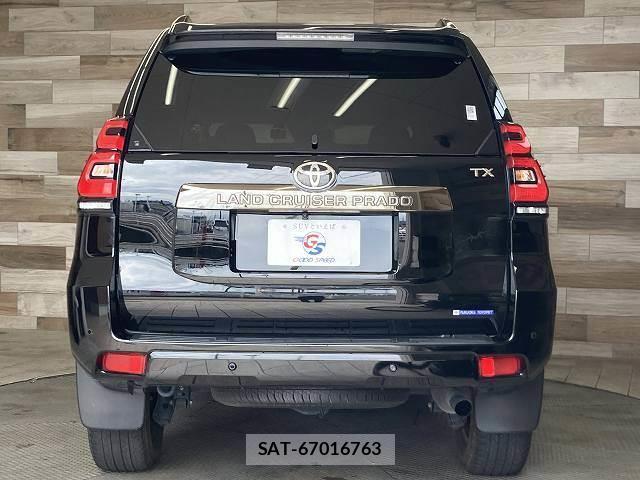 2021 Toyota LandCruiser Prado — Photo 3