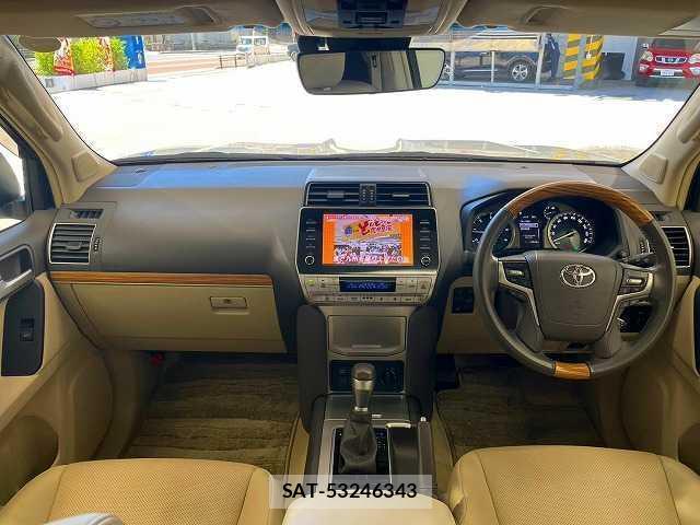 Toyota LAND CRUISER PRADO 2023-07 8731390-1