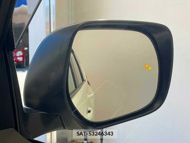 Toyota LAND CRUISER PRADO 2023-07 8731390-6