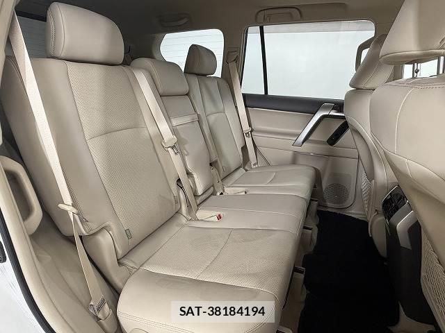 Toyota LAND CRUISER PRADO 2018-03 8731399-10