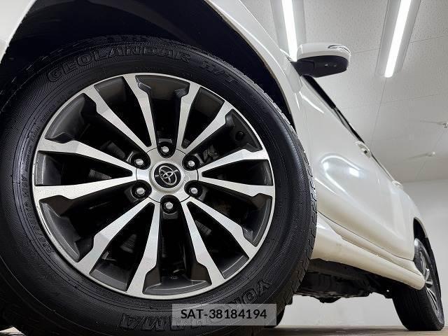 Toyota LAND CRUISER PRADO 2018-03 8731399-18