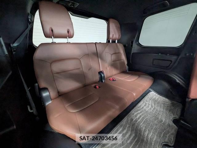 Toyota LAND CRUISER 2016-06 8725999-11