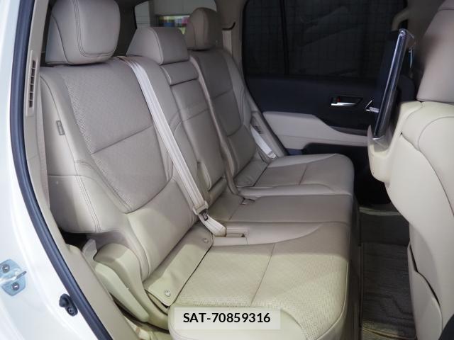 Toyota LAND CRUISER 2023-11 8726326-6