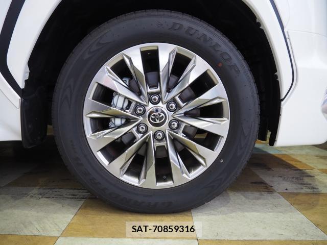 Toyota LAND CRUISER 2023-11 8726326-8
