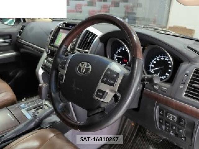 Toyota LAND CRUISER 2014-11 8729979-2