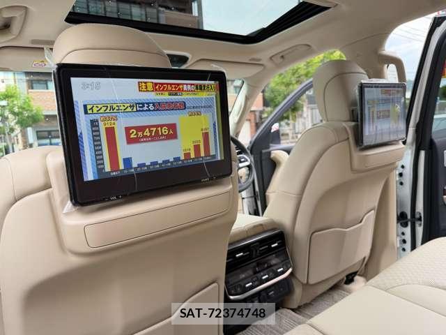 Toyota LAND CRUISER 2026-01 8731018-17