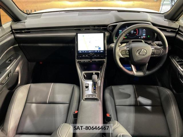 Lexus LBX 2024-07 8728073-1