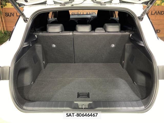 Lexus LBX 2024-07 8728073-10