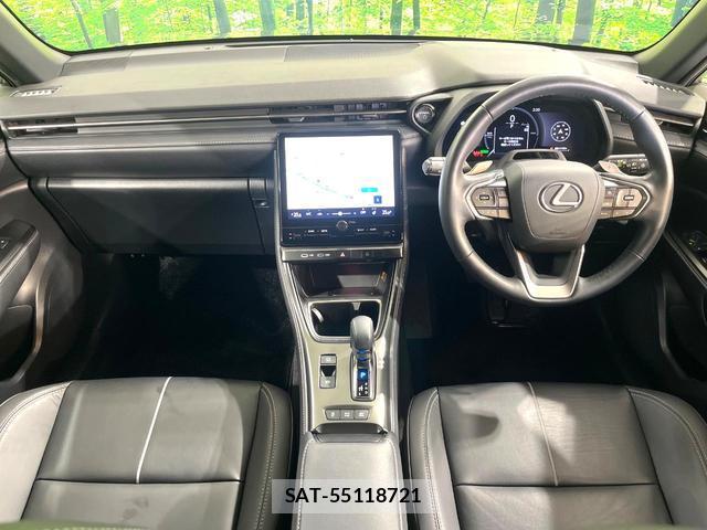 Lexus LBX 2024-04 8728702-1