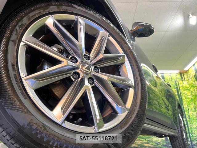 Lexus LBX 2024-04 8728702-12