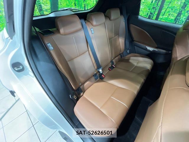 Lexus LBX 2024-05 8730077-8
