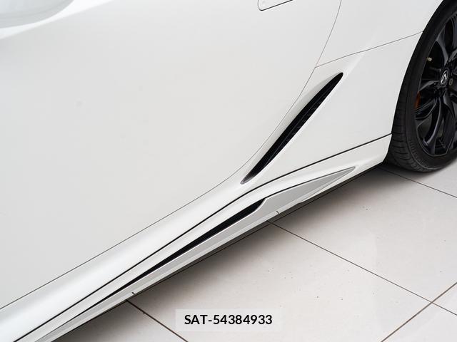 Lexus LC 2021-05 8726420-8