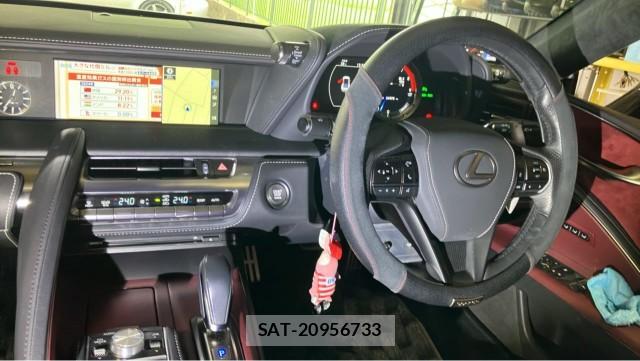 Lexus LC 2018-02 8729603-16