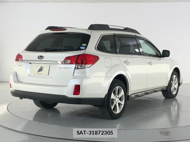 Subaru OUTBACK 2013-06 8730667-6