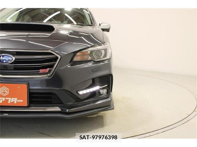 Subaru LEVORG 2017-09 8726026-13