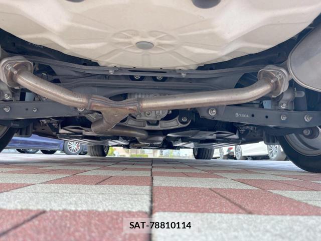 Subaru LEVORG 2017-04 8727973-18