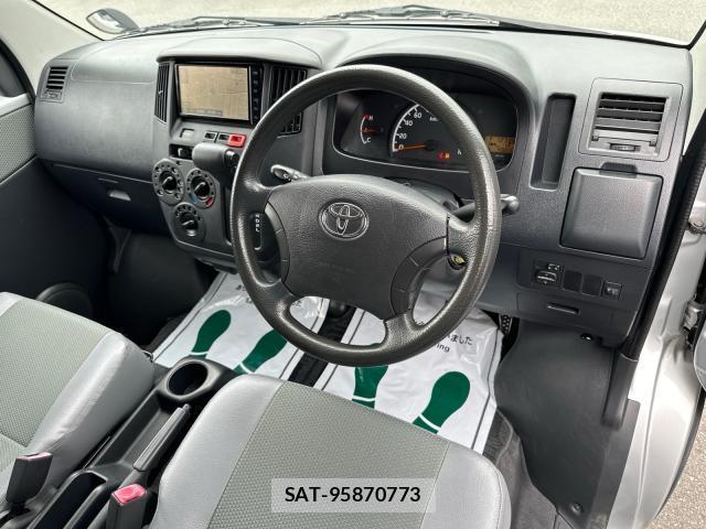 Toyota LITEACE VAN 2019-12 8729882-11