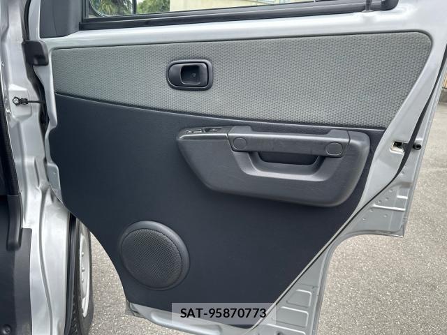 Toyota LITEACE VAN 2019-12 8729882-16