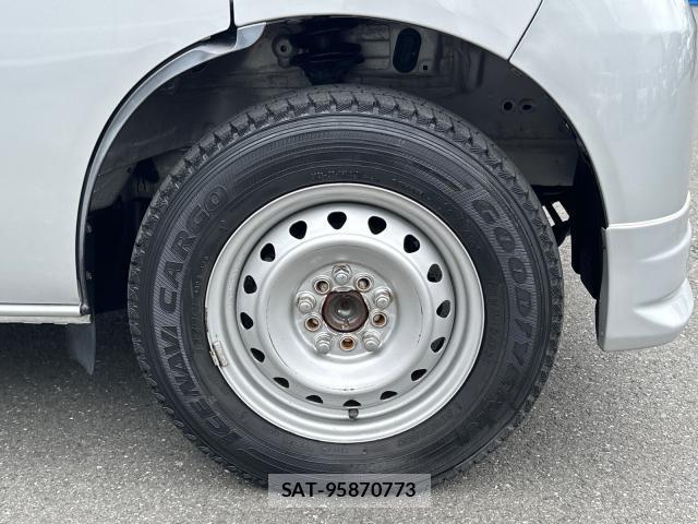 Toyota LITEACE VAN 2019-12 8729882-18