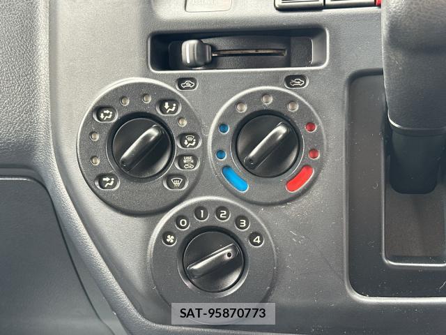 Toyota LITEACE VAN 2019-12 8729882-7