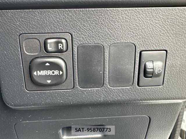 Toyota LITEACE VAN 2019-12 8729882-8