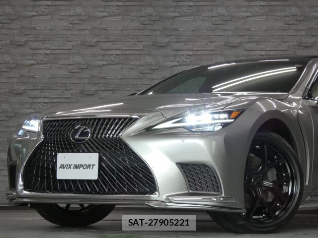 Lexus LS 2022-10 8727790-18