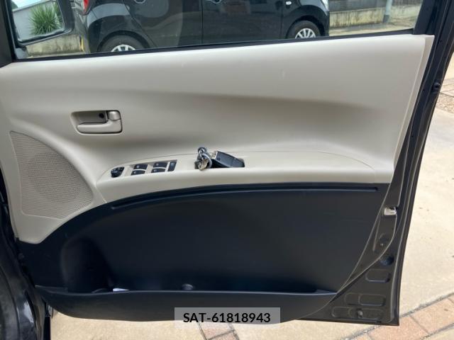 Subaru LUCRA 2011-06 8725913-8