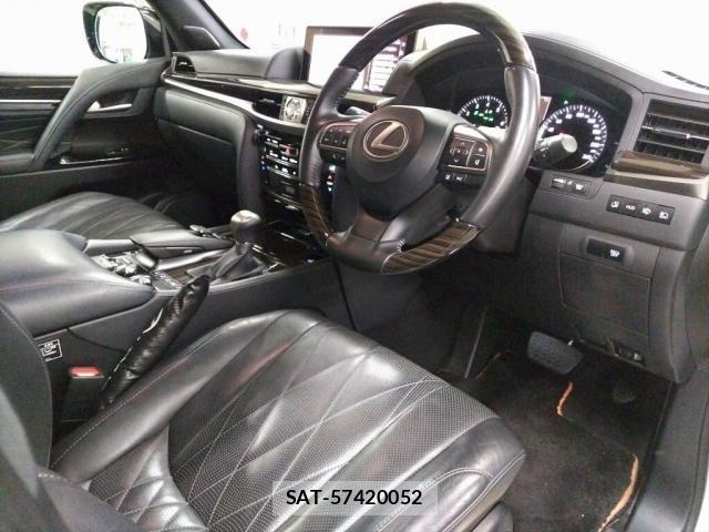 Lexus LX 2018-11 8729967-2