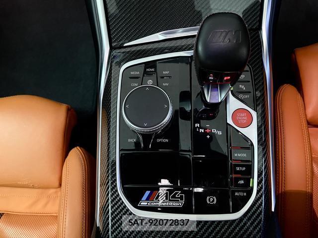 Bmw M4 2021-04 8728010-10