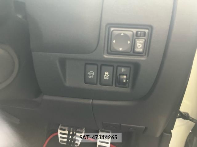 Nissan MARCH 2014-10 8727346-17
