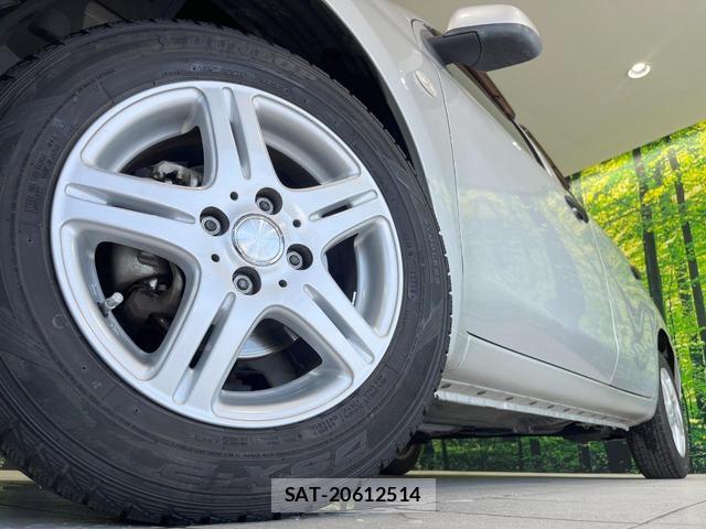 Nissan MARCH 2011-09 8727621-12