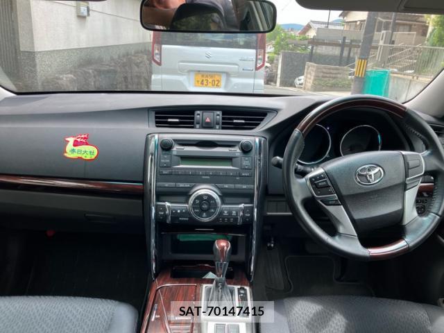 Toyota MARK X 2012-01 8727503-5
