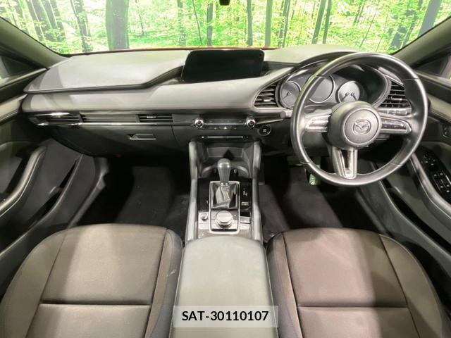 Mazda MAZDA3 2022-07 8726743-1