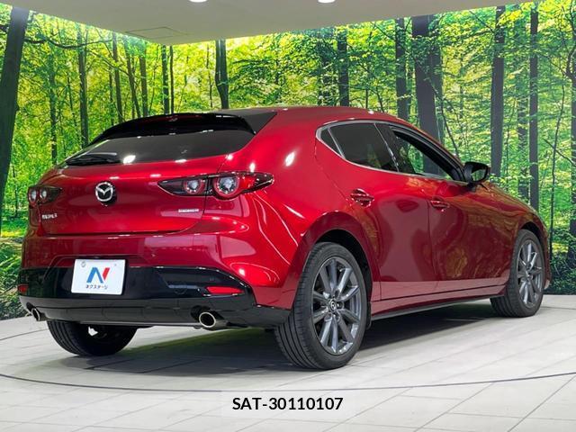 Mazda MAZDA3 2022-07 8726743-16