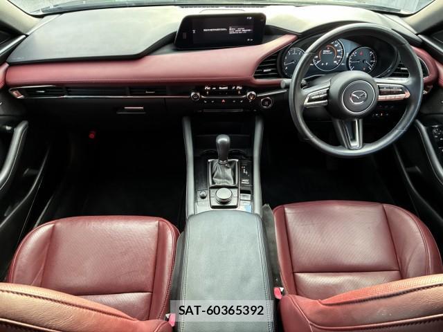 Mazda MAZDA3 2019-10 8728362-2