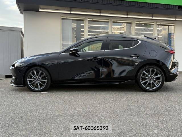 Mazda MAZDA3 2019-10 8728362-9