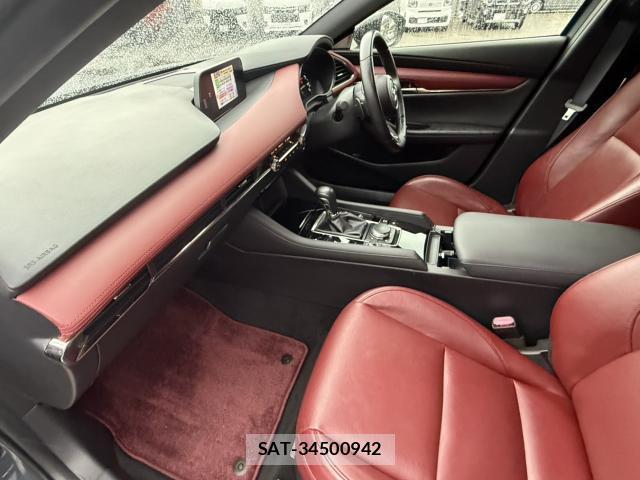 Mazda MAZDA3 2019-09 8728723-17