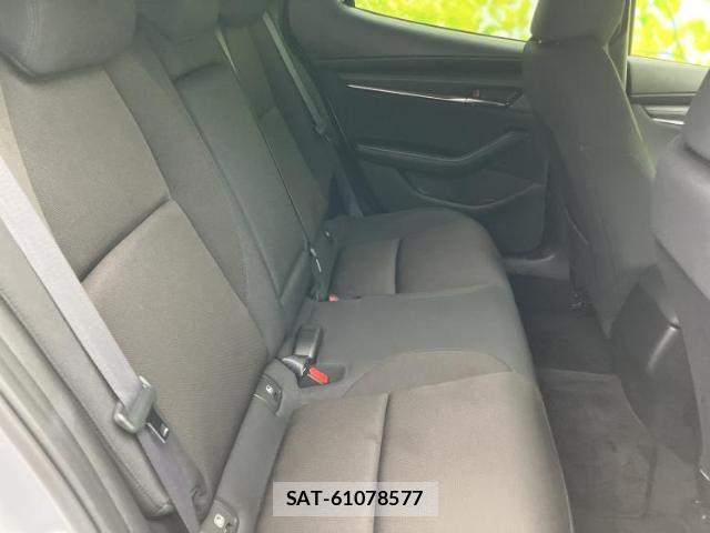 Mazda MAZDA3 2019-07 8730214-4