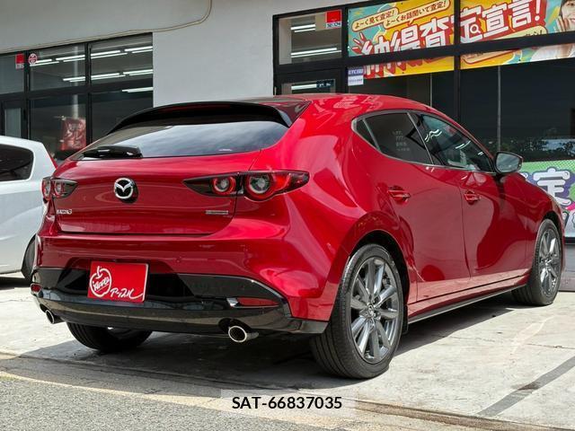 Mazda MAZDA3 2025-02 8730444-10