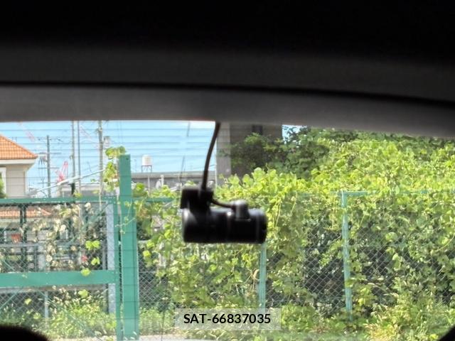 Mazda MAZDA3 2025-02 8730444-4