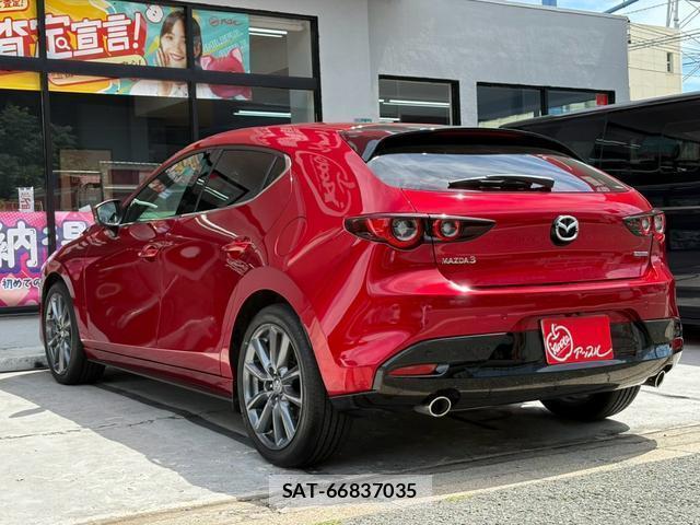 Mazda MAZDA3 2025-02 8730444-8